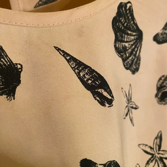 Shell Pattern Top - Picture 4 of 4